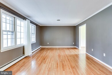 5916 Grace Lee Ave, Sykesville, MD 21784 - photo 3