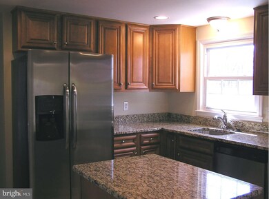 4331 S Starcrest Dr, Warrenton, VA 20187 - photo 5