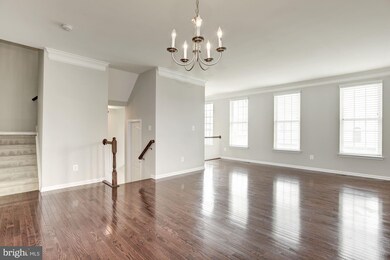 25627 America Square, Chantilly, VA 20152 - photo 6