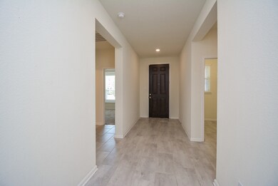 3905 Mountford Dr, Pearland, TX 77584 - photo 4