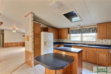Kitchen ~ Island ~ Breakfast Table ~ All Appliance