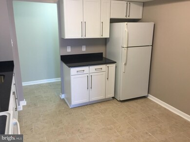 11301 Commonwealth Dr unit 102, Rockville, MD 20852 - photo 4