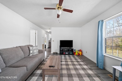 516 Old Mail Rd, Crossville, TN 38555 - photo 4