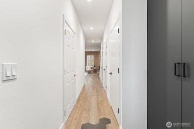 2753 Diamond Loop unit 9B, Milton, WA 98354 - photo 2