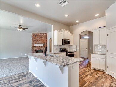 5728 Cedar Tree Cir, Guthrie, OK 73044 - photo 7