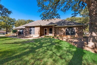 108 Woody Creek Dr, Springtown, TX 76082 - photo 5