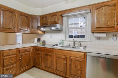 3351 Stonewall Jackson Hwy, Bentonville, VA 22610 - photo 5