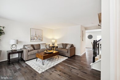 12431 Sky Blue Dr, Germantown, MD 20874 - photo 3