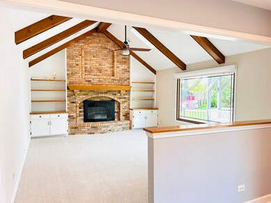 238 Covington Ct, Naperville, IL 60565 - photo 2