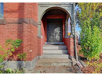 47 Mulberry St, Pawtucket, RI 02860 - photo 4