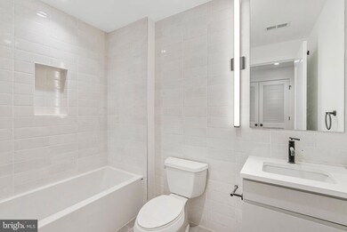 600 Fairmount Ave unit J4, Philadelphia, PA 19123 - photo 3