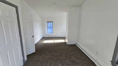 90 Timson St unit 3, Lynn, MA 01902 - photo 6