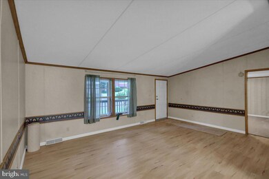 2426 Downing St, Reading, PA 19605 - photo 7