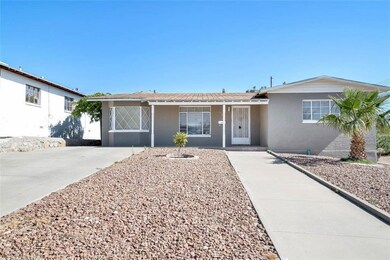 2723 Jefferson Ave, El Paso, TX 79930 - photo 4