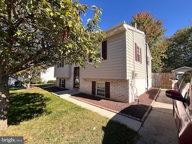 139 Mussetta St, Hanover, PA 17331 - photo 3