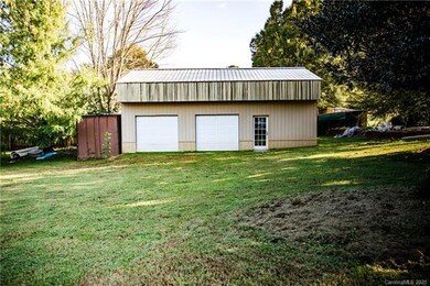 623 Greenway Dr, Statesville, NC 28677 - photo 5