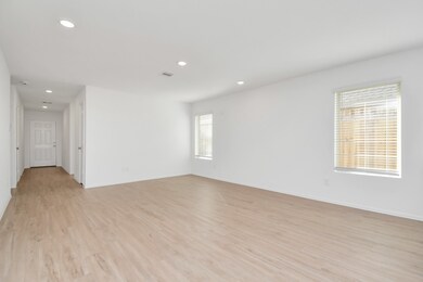 27027 Breakaway Ln, Katy, TX 77493 - photo 5