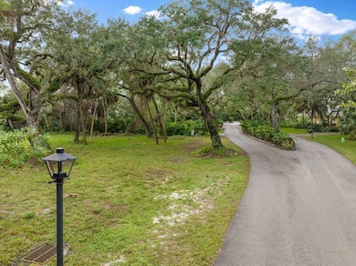 2545 Riverview Ct, Vero Beach, FL 32963 - photo 2