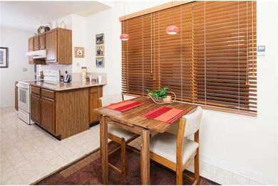 239 Steeplechase Cir, Wilmington, DE 19808 - photo 3