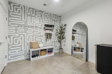 2207 Lola Ct, Dallas, TX 75206 - photo 5