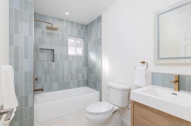 1674 Evergreen St, San Diego, CA 92106 - photo 7