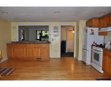 566 Summer St, Rockland, MA 02370 - photo 5