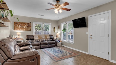 304 E Live Oak St, Burnet, TX 78611 - photo 7