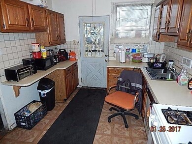 1315 W 35th Ave, Gary, IN 46408 - photo 3