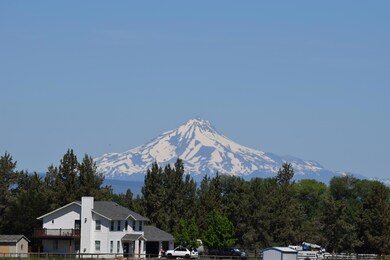 3900 SW 58th St, Redmond, OR 97756 - photo 5