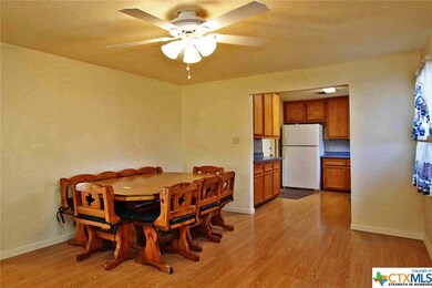 407 E Avenue B, Copperas Cove, TX 76522 - photo 7