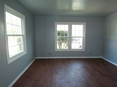 1925 Georgetown Ln unit 4, Hoffman Estates, IL 60169 - photo 4