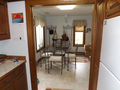 355 Lyman Batchelder Rd unit SB8A, Hartford, VT 05001 - photo 6