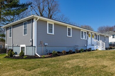 43 Summer St unit Left, Bedford, MA 01730 - photo 3