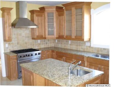 1 Bennet Ct, Marlboro, NJ 07746 - photo 2