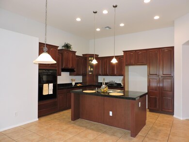 Eat In Kitchen
