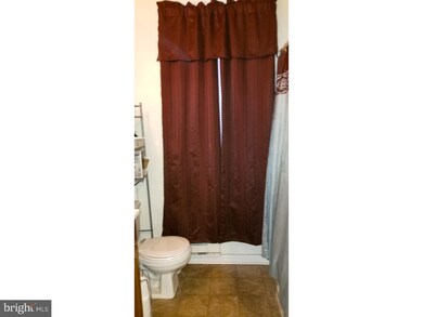 521 N 11th St, Reading, PA 19604 - photo 6