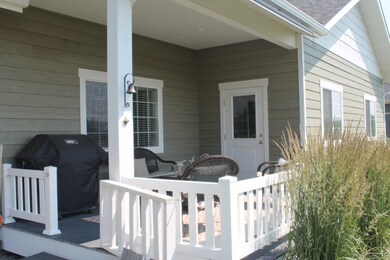 covered rear deck