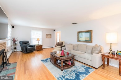 239 Ridgeway Rd, Catonsville, MD 21228 - photo 7