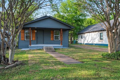 629 E Pacific St, Sherman, TX 75090 - photo 3