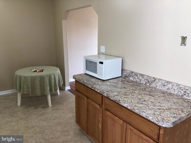 81 Greenleaf Rd, Strasburg, VA 22657 - photo 4