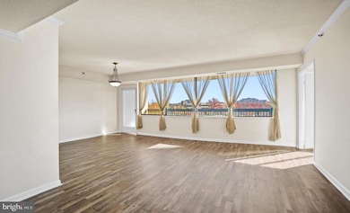 Skyline House unit 416, Baileys Crossroads, VA 22041 - photo 3