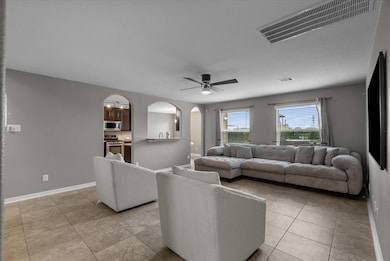 4714 High Creek Ct, Alvin, TX 77511 - photo 7