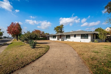 6207 Royal Ln, Dallas, TX 75230 - photo 3