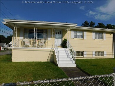 530 20th St, Dunbar, WV 25064 - photo 3