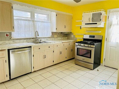 Large Kitchen
