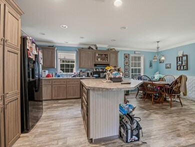 9 Leslie Cir, Crawfordville, FL 32327 - photo 4