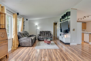 226 Robertson Rd, Longview, WA 98632 - photo 6