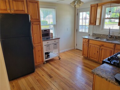 5 Gilles St, Coventry, RI 02816 - photo 6