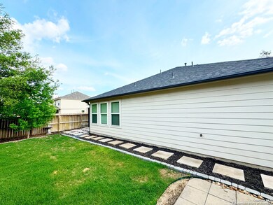 9837 Lace Flower Way, Conroe, TX 77385 - photo 6