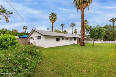 328 E Bethany Home Rd, Phoenix, AZ 85012 - photo 3